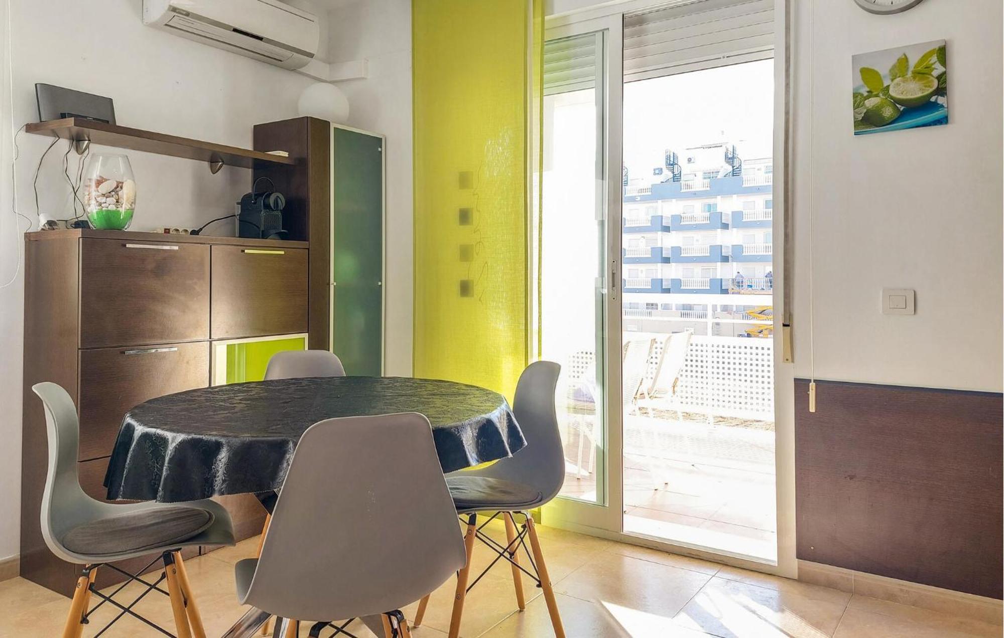 Cozy Apartment In Moncofa Playa With Kitchen Eksteriør billede